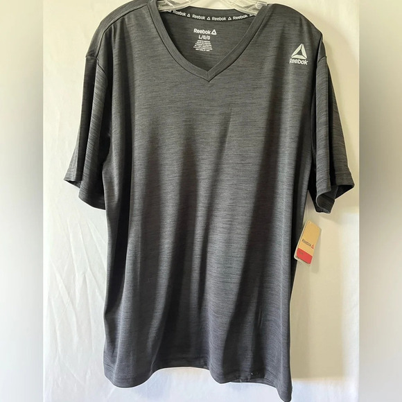 Reebok Men’s Black Heather Classic Cut V Neck T Shirt Size Large - Picture 1 of 5